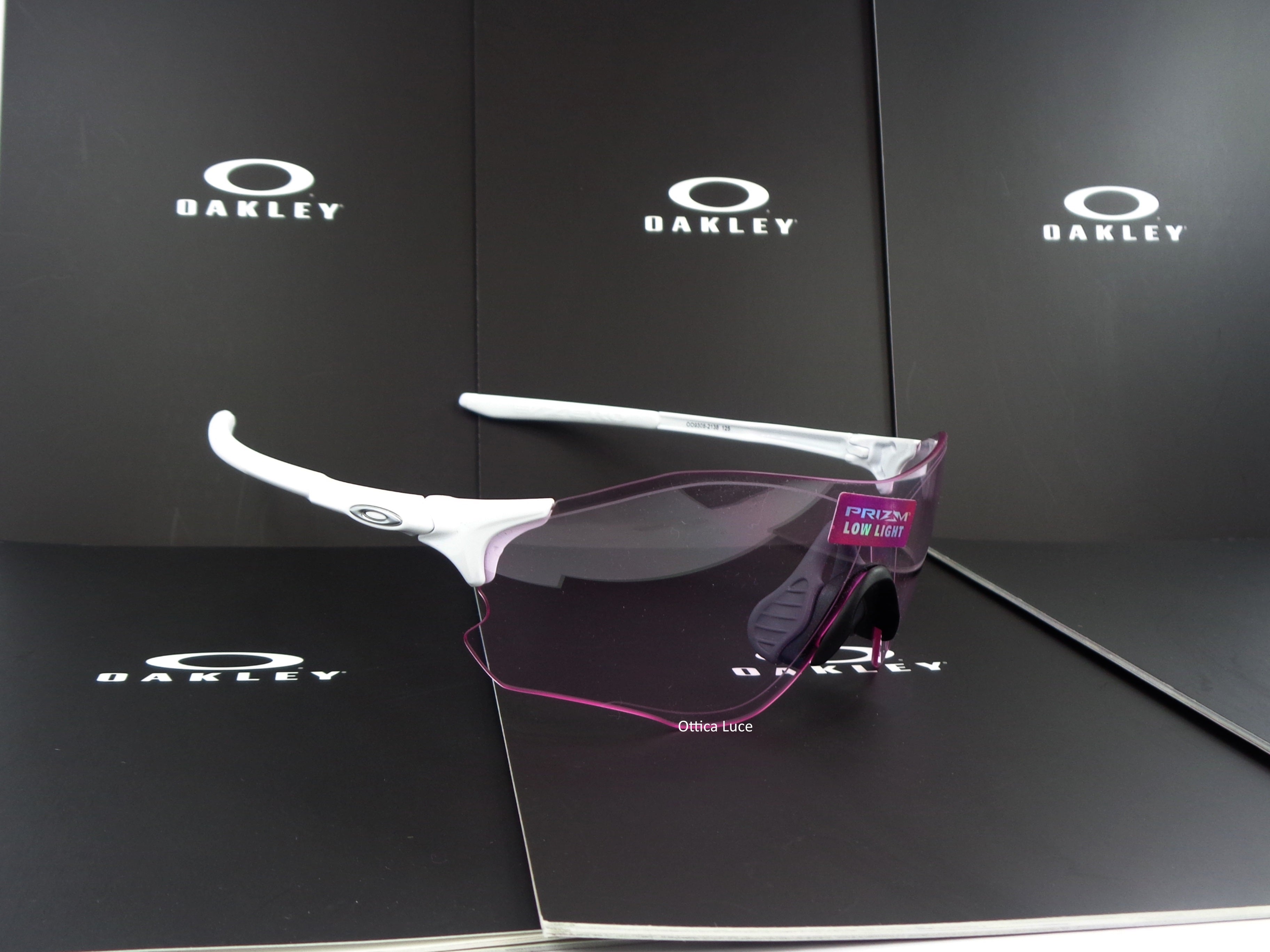 OAKLEY - Evzero Path 9308 21 Cycling Sport Racing Prizm Low Light 930821