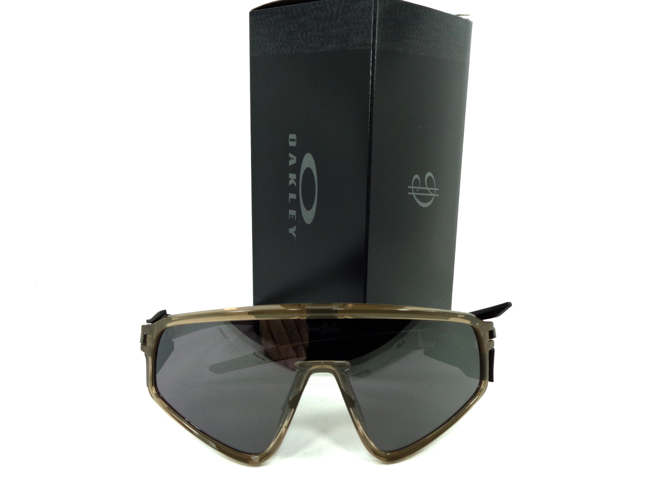 OAKLEY - Latch Panel 9404 07  Damian Lillard signature series Sport Racing  Prizm Black 940407 SOTTOCOSTO