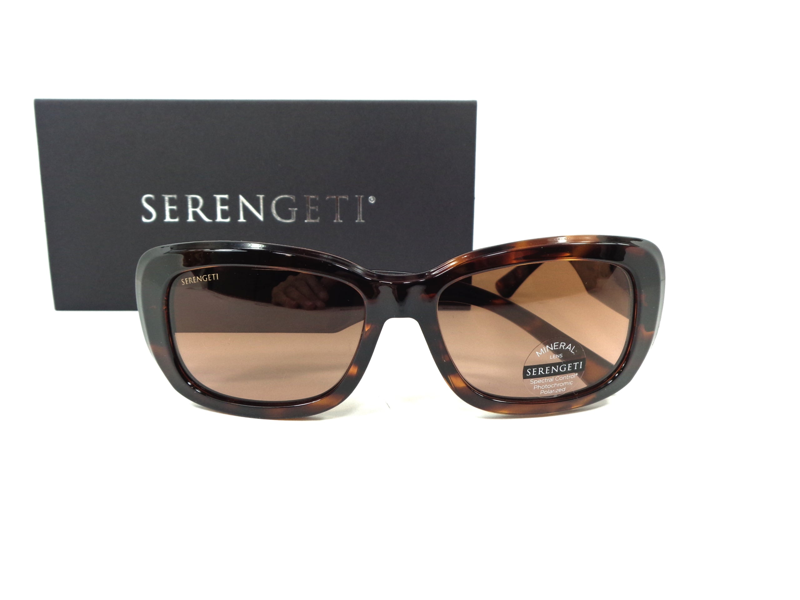 SERENGETI - Bianca Nova  SS749002 Fotocromatico Polarizzato Mineral Drivers Gradient  Sport 749002