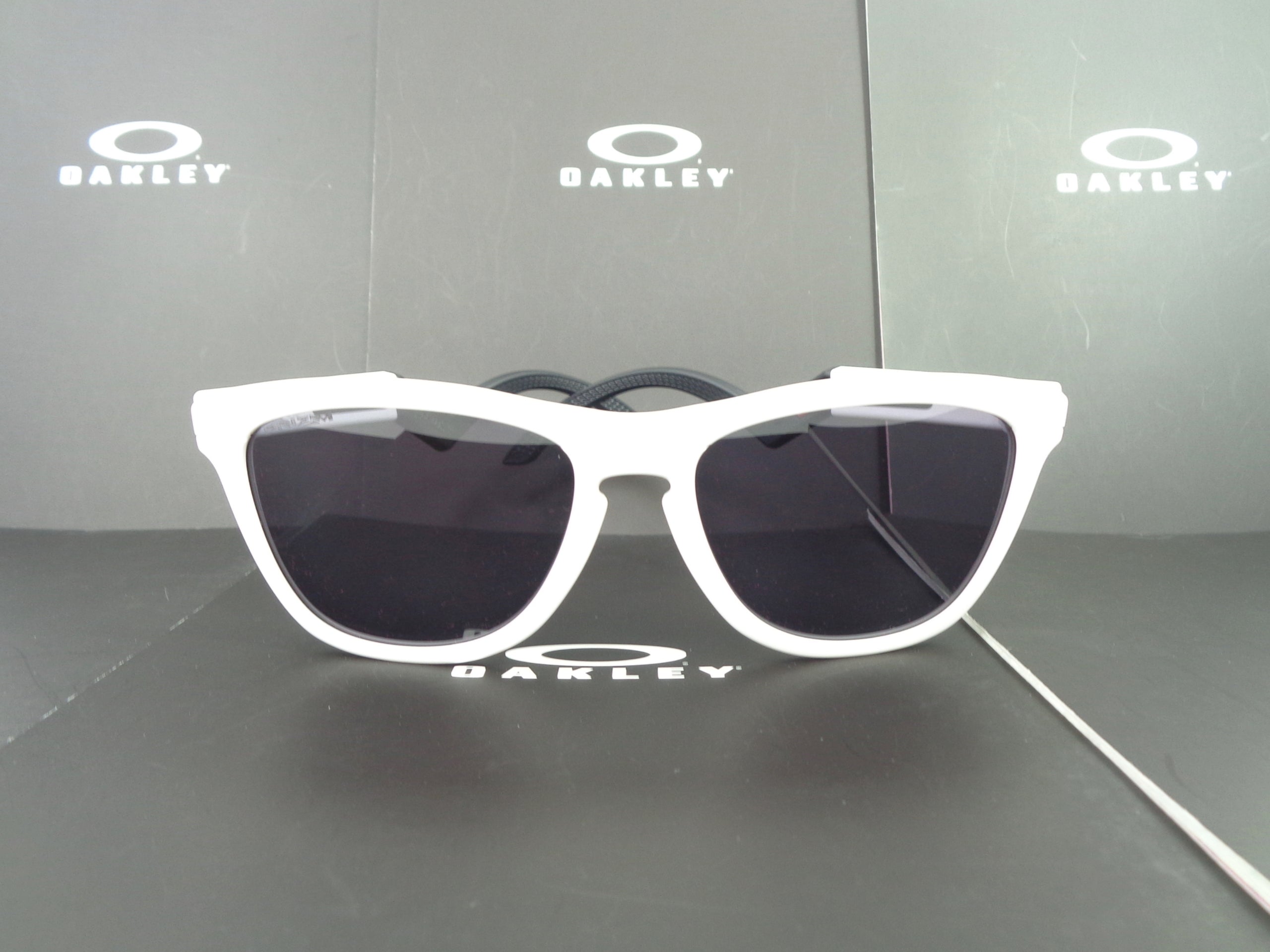 OAKLEY - Frogskins Hybrid 9289 08  Cycling Sport Racing Prizm Grey 928908