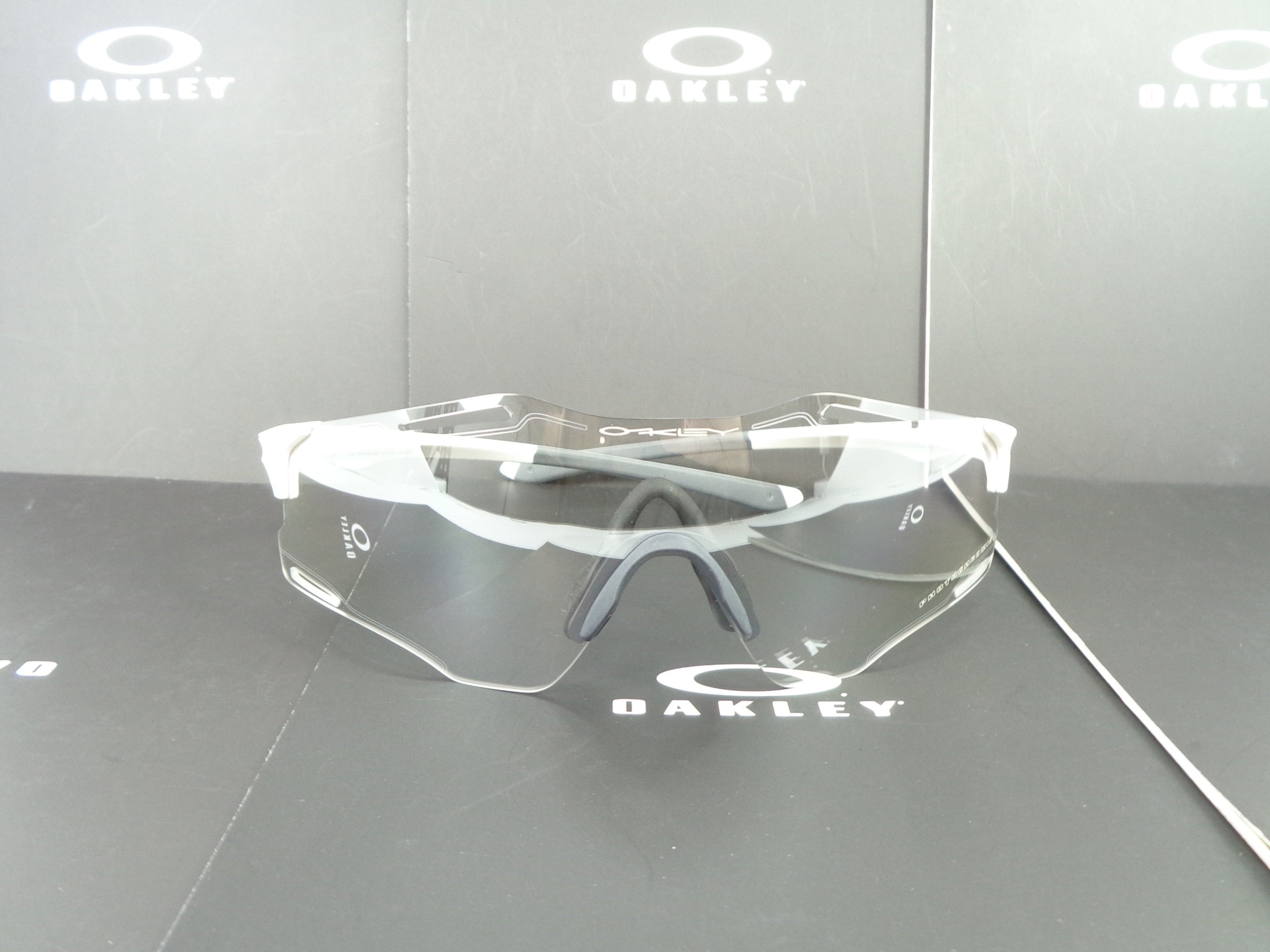 OAKLEY - Cybr Zero  9512D 01 Cycling Sport Racing Driving Prizm Clear Fotocromatico Black 951201